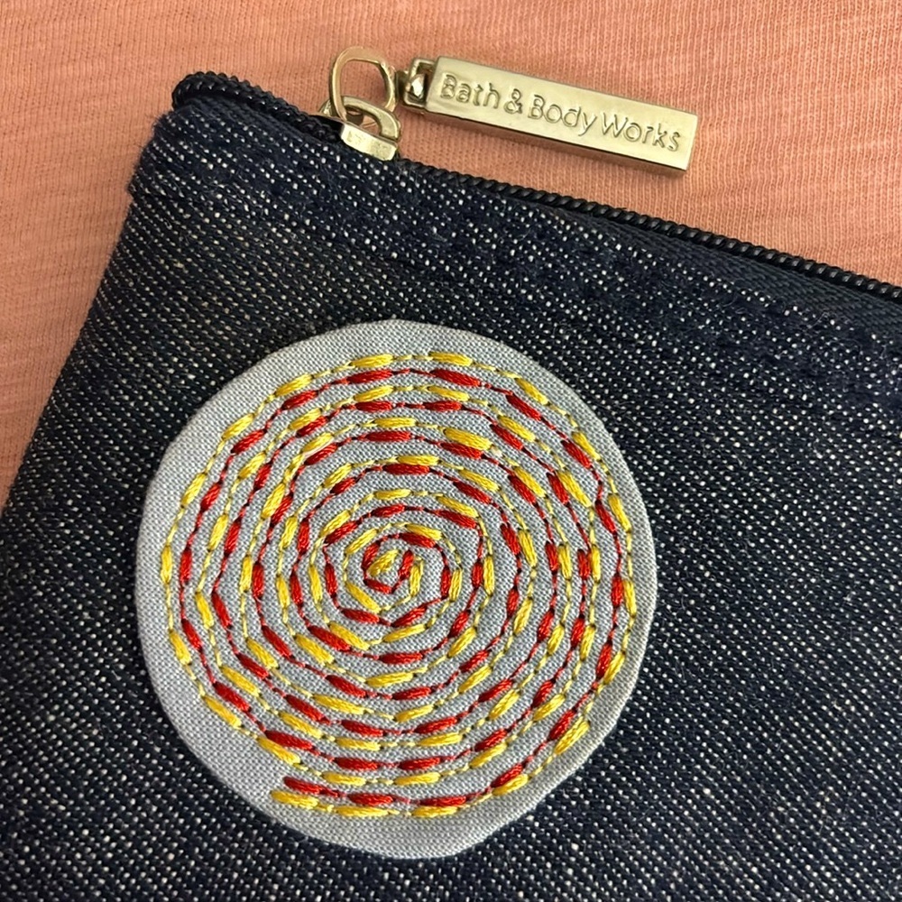 Multi-Use Bag - Picture 3 of 6